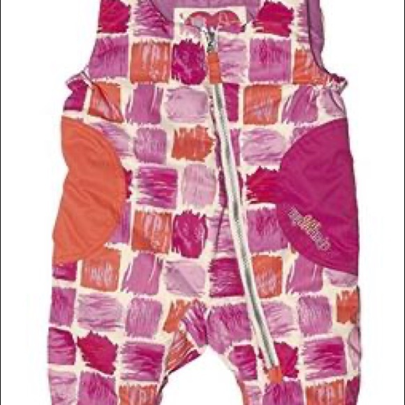 NWT Obermeyer Arielle Bib Ski Pants $70 Paintbrush Print 0-6 mo - Picture 4 of 7